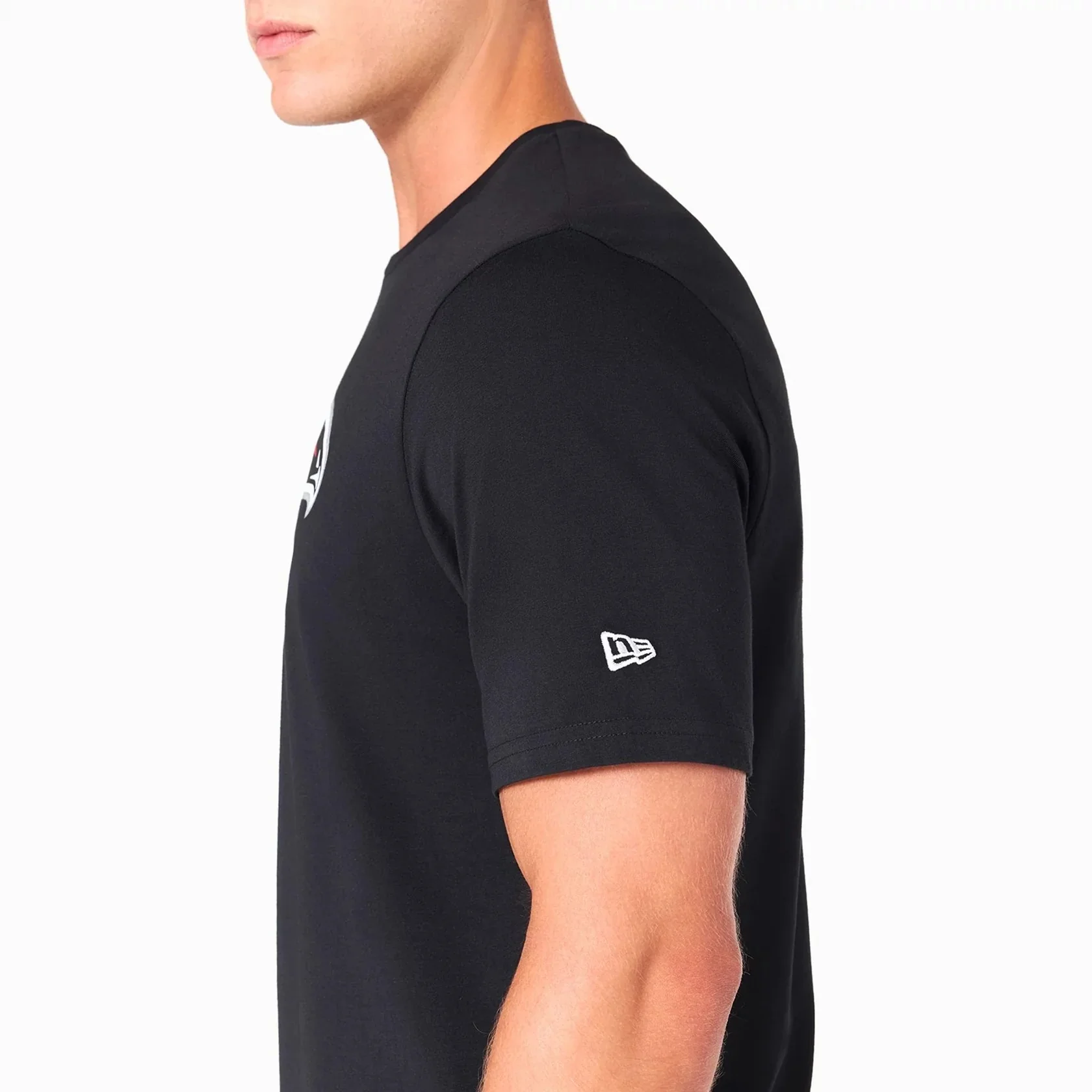 Atlanta Falcons Regular Black T-Shirt - Image 4