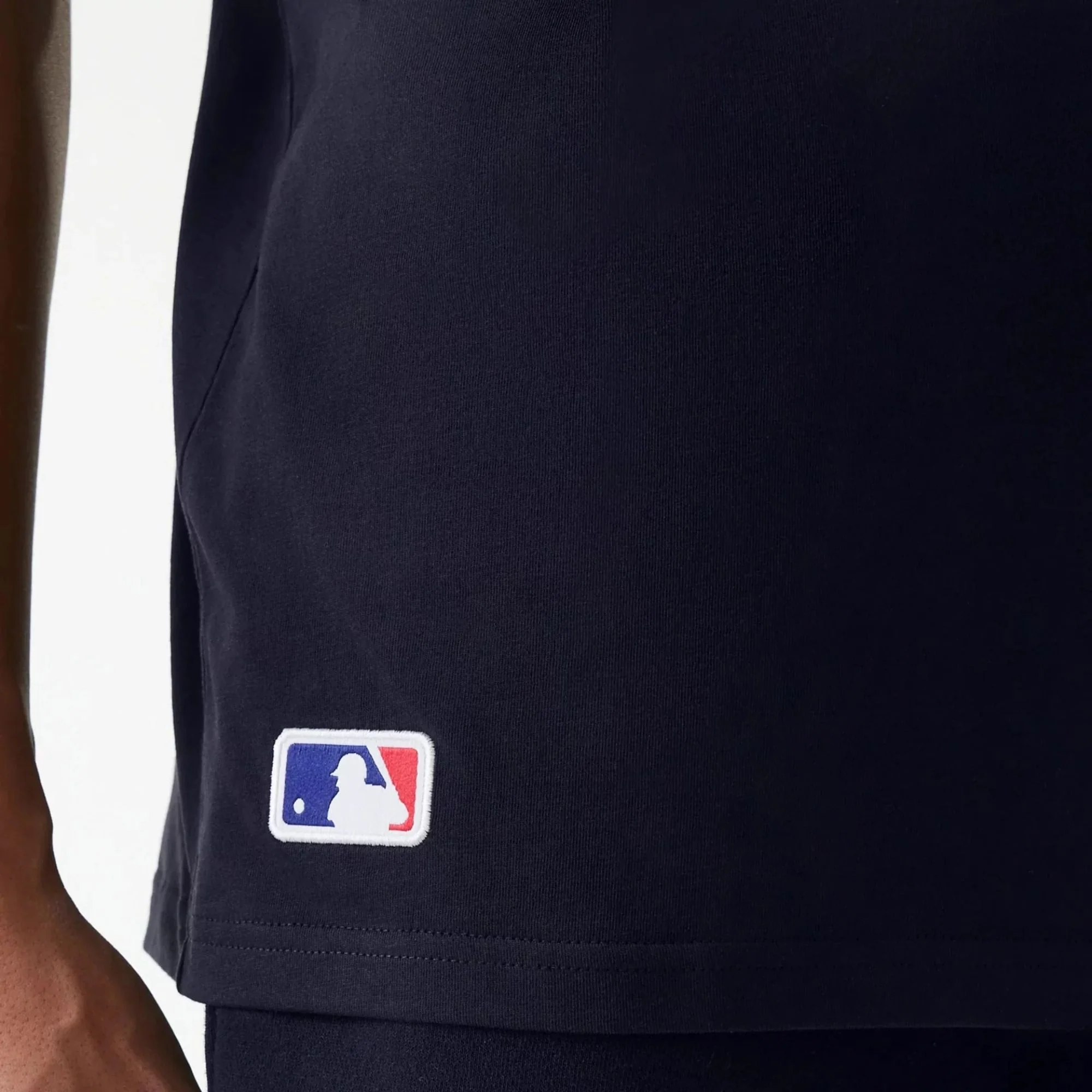 New York Yankees Essential Oversized T-Shirt - Image 5