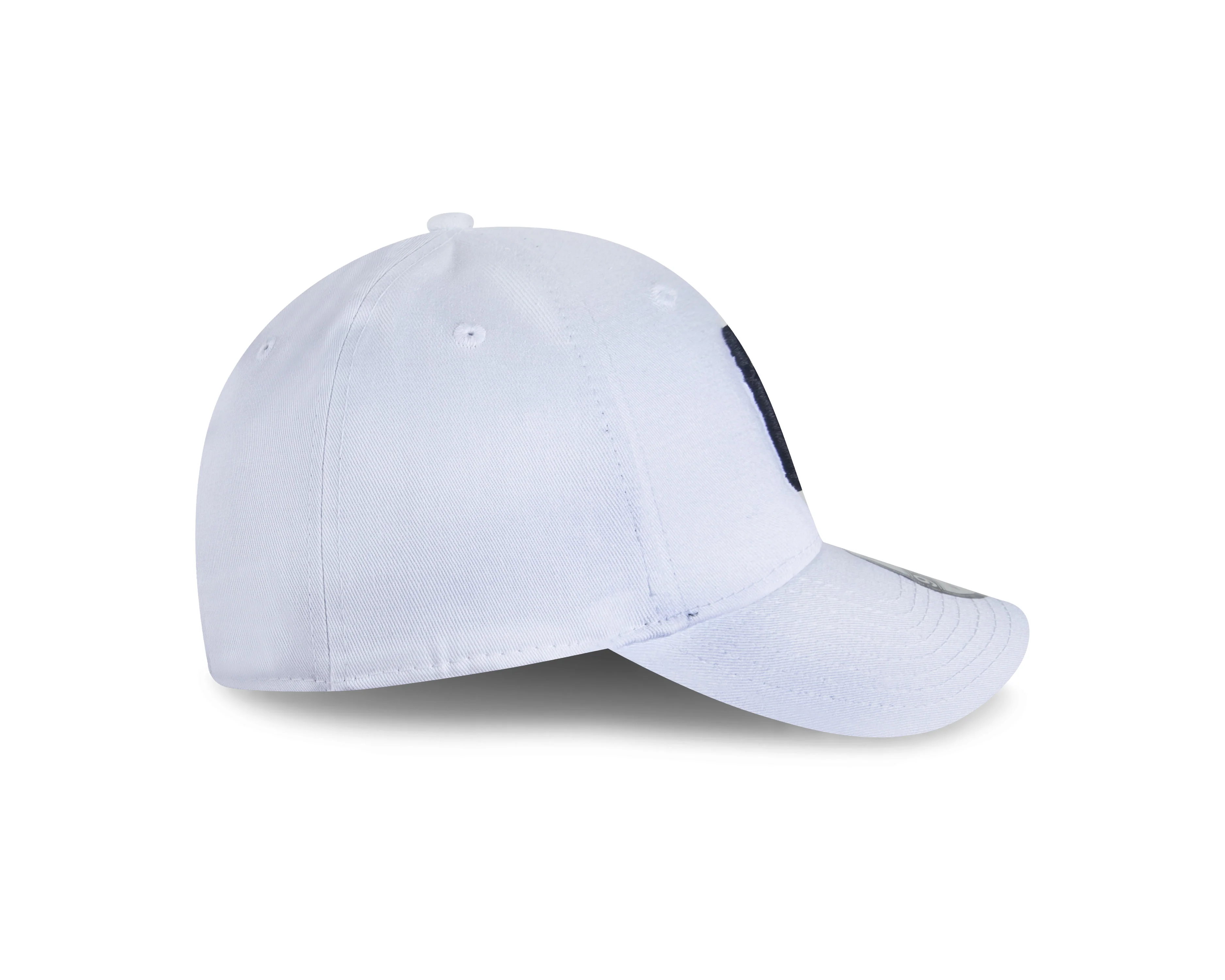 New York Yankees Essential White 9Forty Cap - Image 6