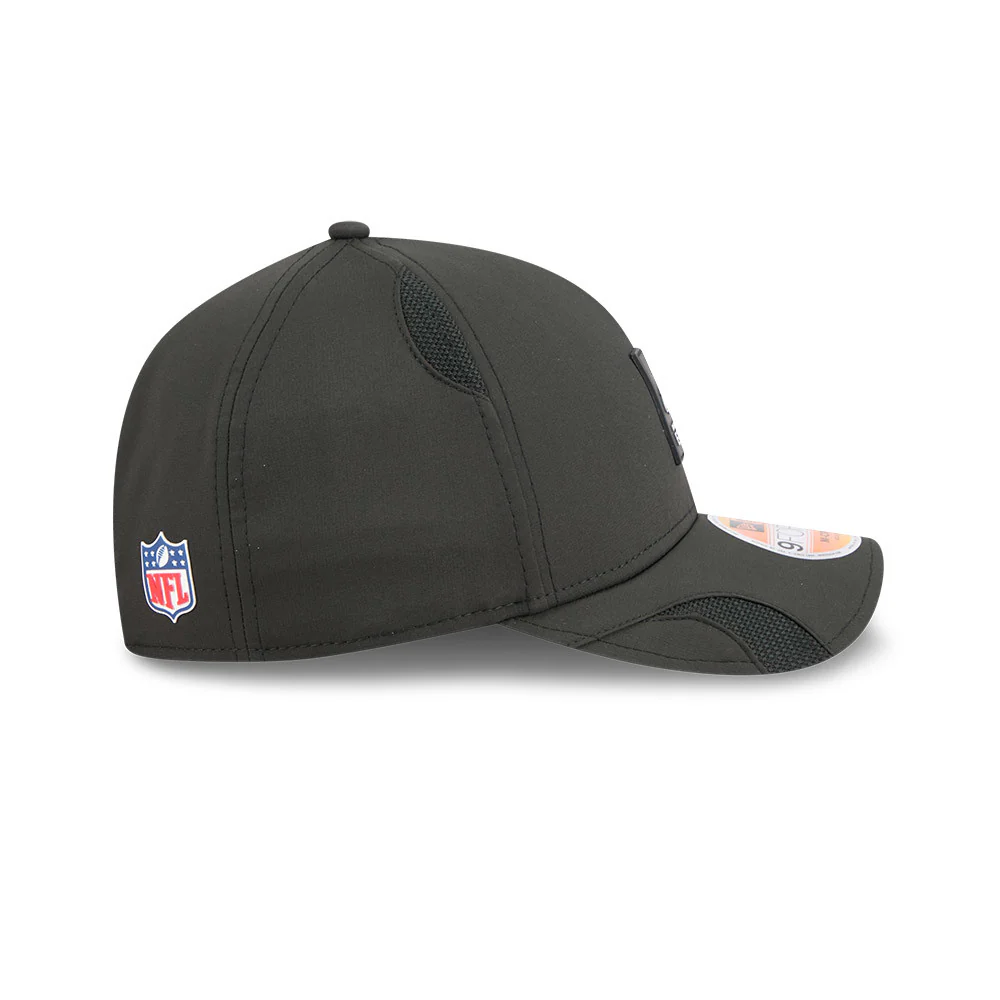Philadelphia Eagles 2025 Sideline M Crown 9Forty Cap - Image 12